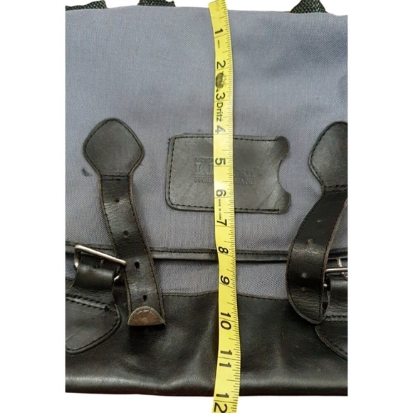Vintage LL Bean Blue Leather Canvas Fishing Messenger Buckle Bag Leather Tag - Picture 16 of 16